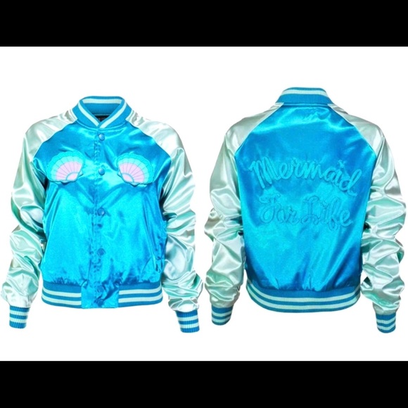 13 Iron Fist Mermaid for Life Jacket - Picture 3 of 11